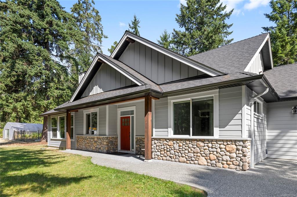 Second View of 480 Oakdowne Rd, Qualicum Beach, BC, V9K 2G1