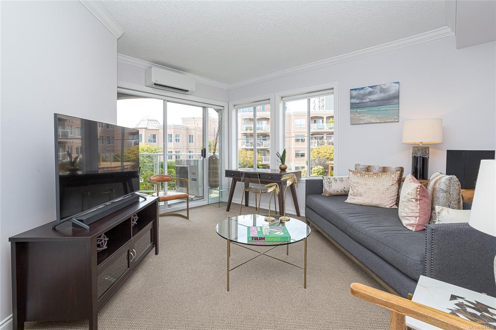 Fourth View of 405 Quebec St, Victoria, BC, V8V 4Z2