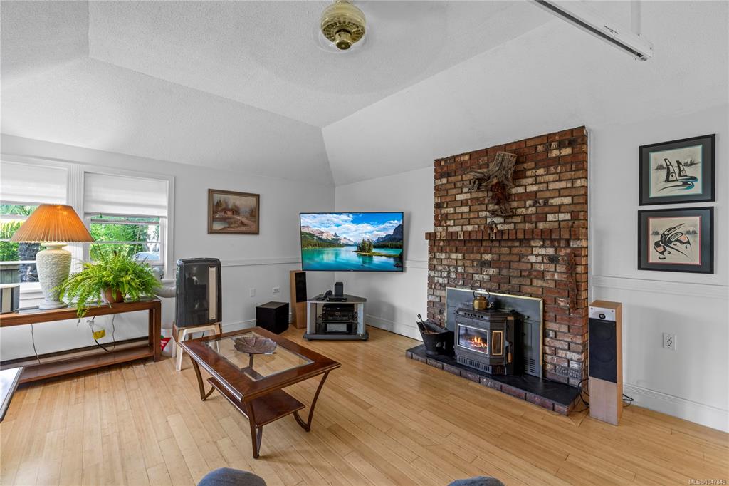 Third View of 139 Hoylake Rd W, Qualicum Beach, BC, V9K 1K3