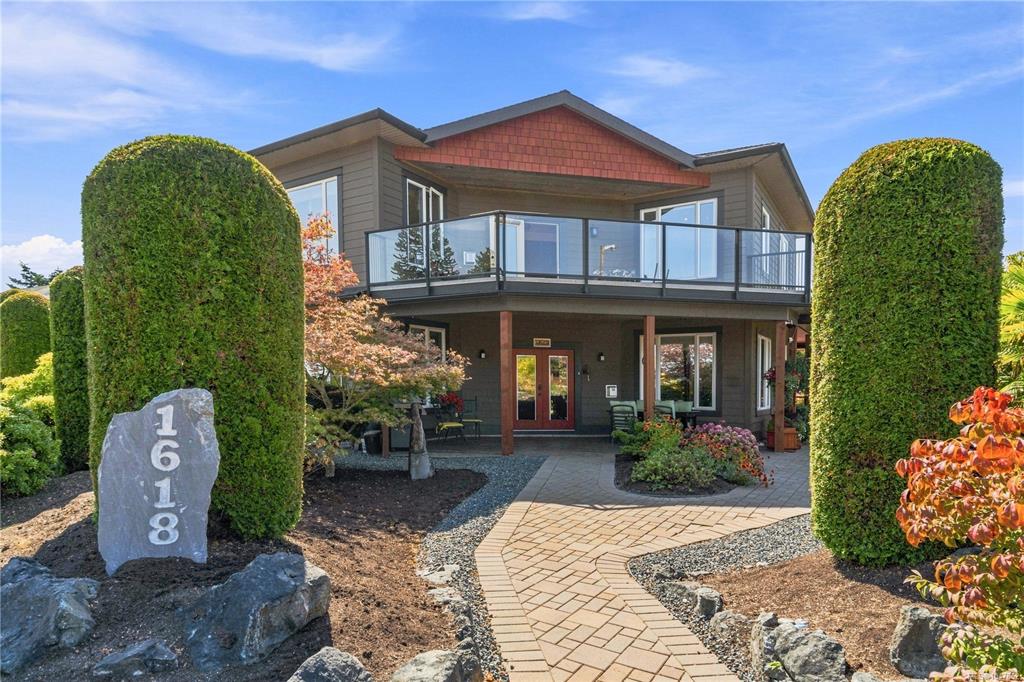 Second View of 1618 Admiral Tryon Blvd, Parksville, BC, V9P 1Y2
