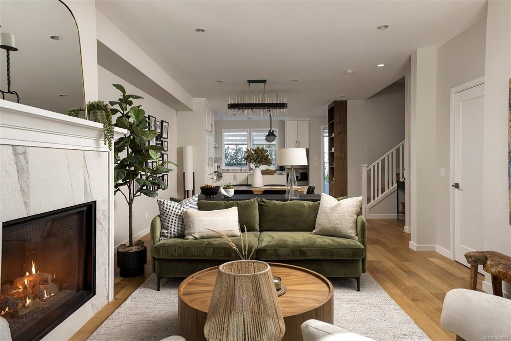 Fifth View of 1048 Pentrelew Pl, Victoria, BC, V8V 3L1