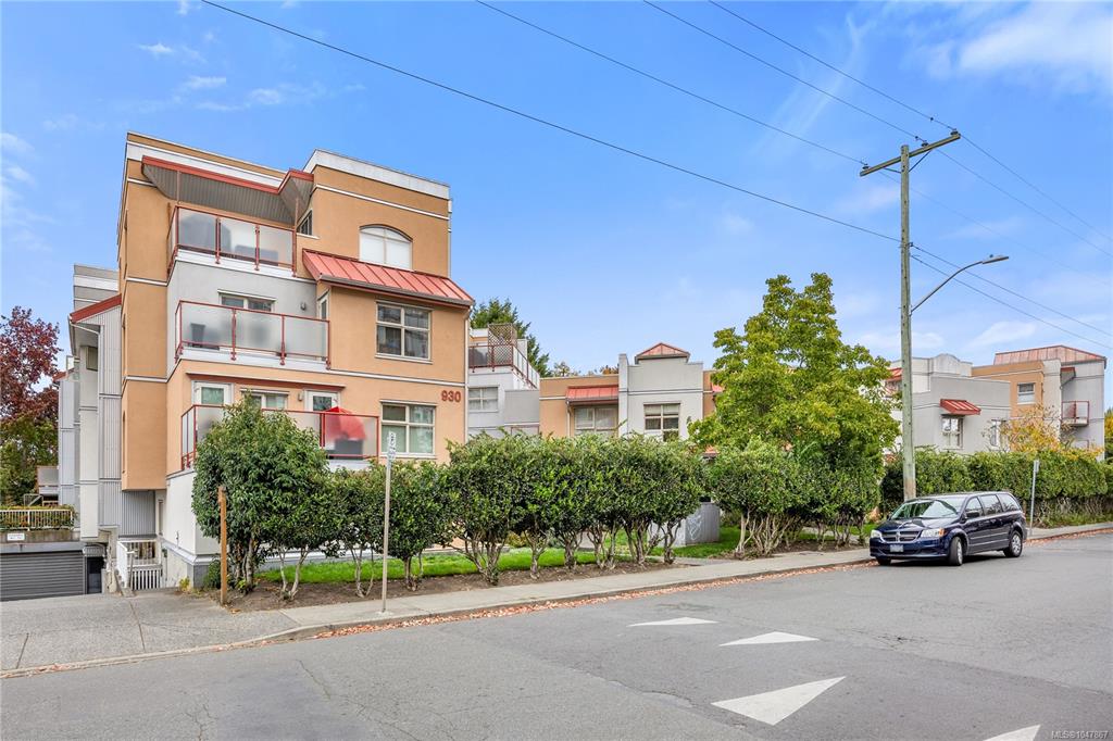 930 North Park St, 1047867, BC,