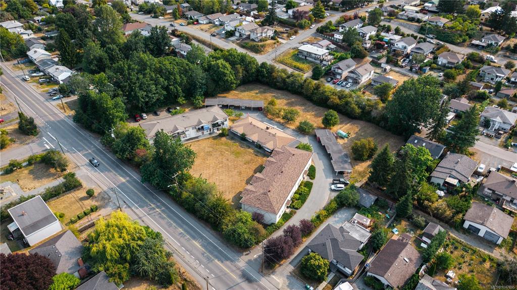 Third View of 664 Bruce Ave, Nanaimo, BC, V9R 3Y7