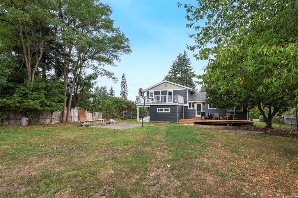 Fifth View of 3158 Barford Cres, Courtenay, BC, V9N 9L6
