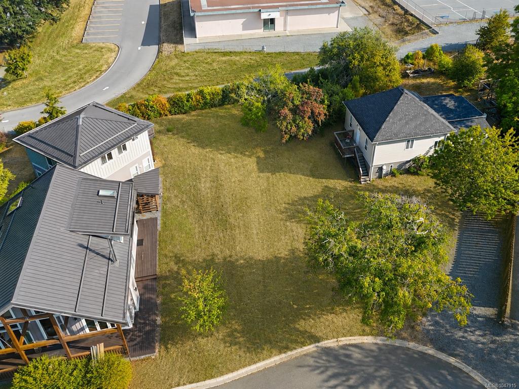 392 Urbains Pl, 1047915, BC,