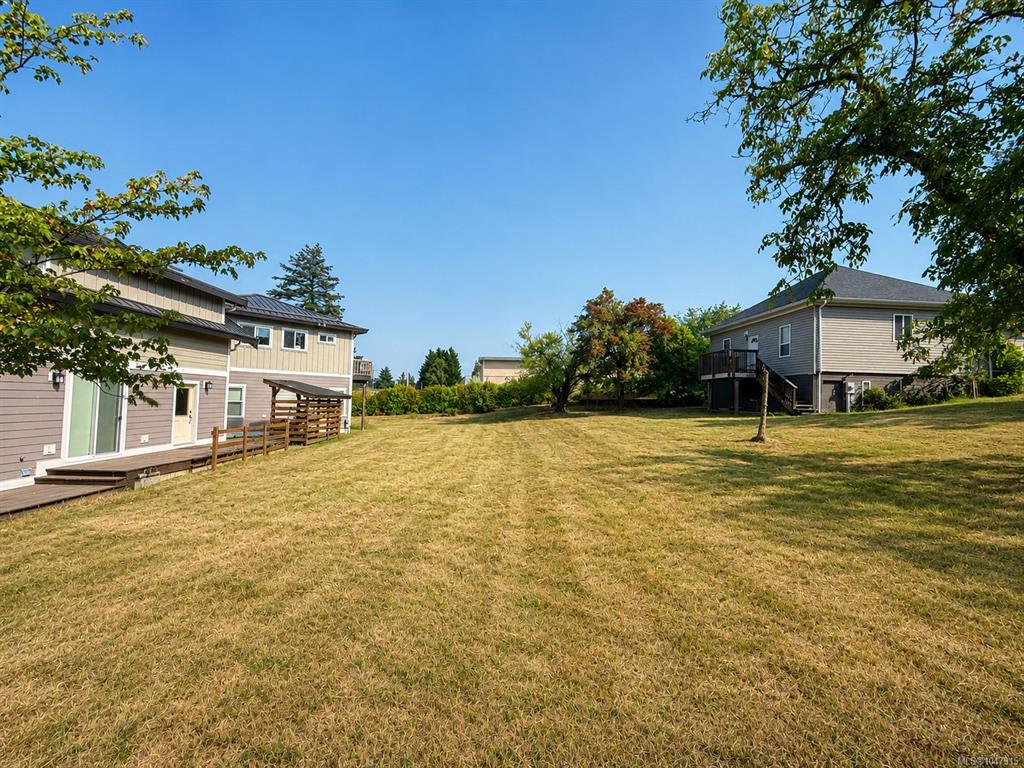 Fourth View of 392 Urbains Pl, Nanaimo, BC, V9R 0E1