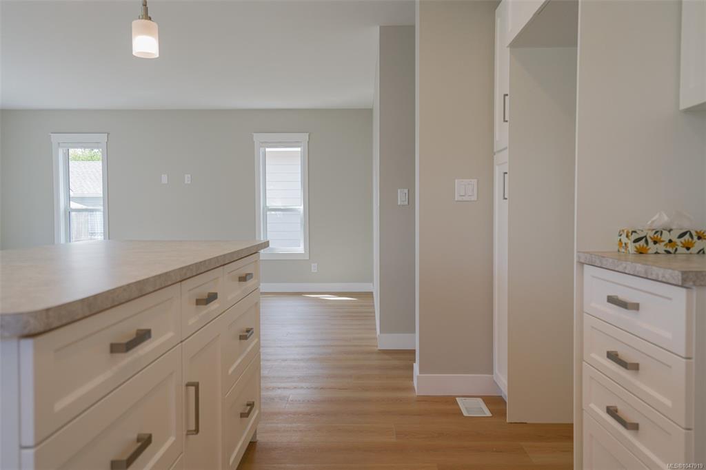 Fifth View of 5700 Pierce Rd, MOUNTAIN VIEW ESTATES Alberni Valley, Port Alberni, BC, V9Y 0A3