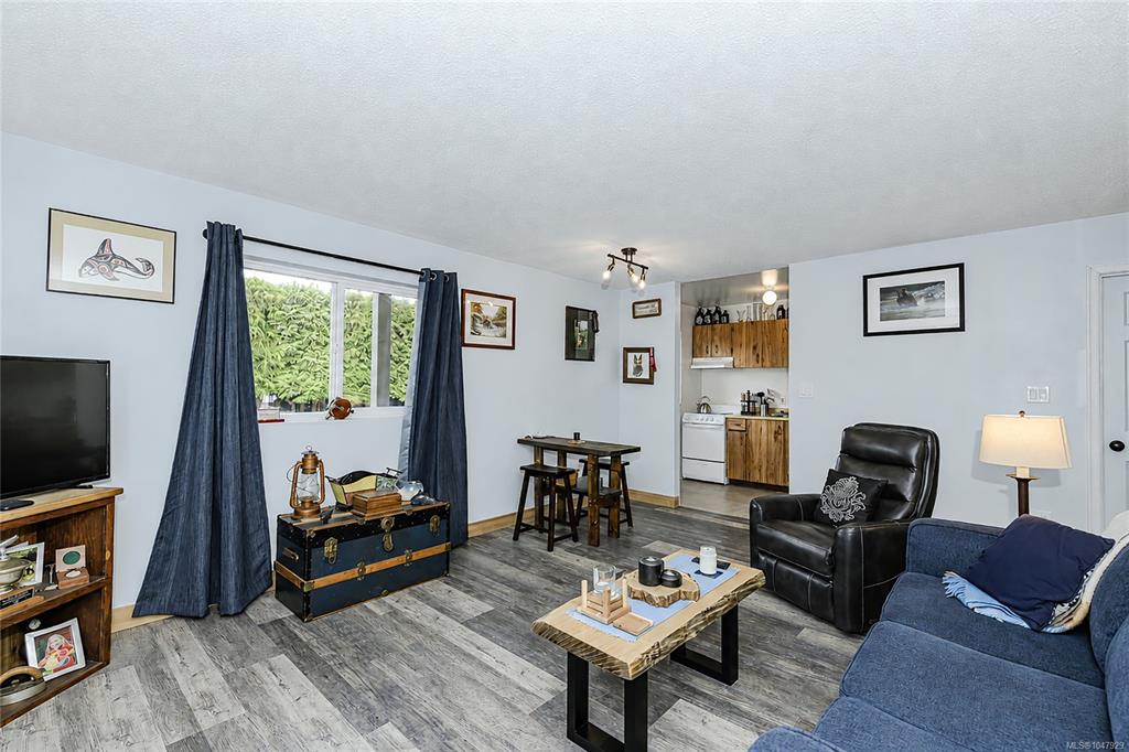 Third View of 2515 Alexander St, Carrick Court, Duncan, BC, V9L 2W8