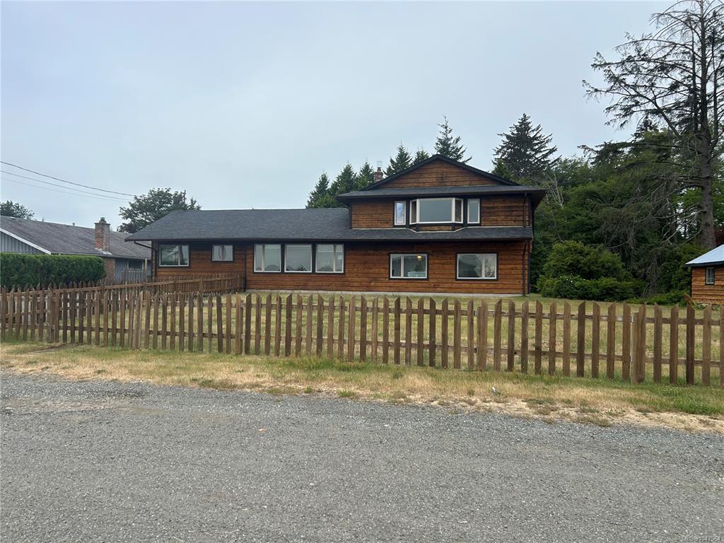 Second View of 3910 Island Hwy S, Campbell River, BC, V9H 1M1