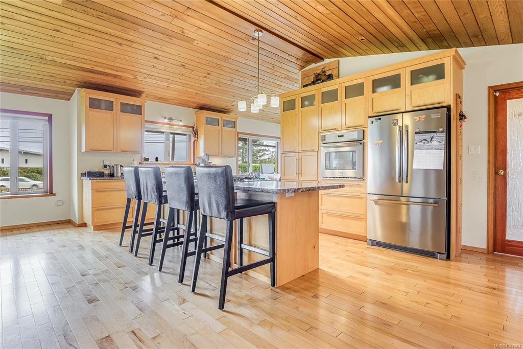 Fourth View of 3910 Island Hwy S, Campbell River, BC, V9H 1M1