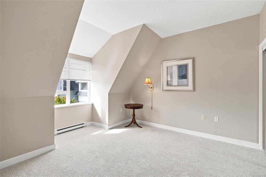 Fifth View of 650 Berwick Rd N, THE GARDENS, Qualicum Beach, BC, V9K 2T8