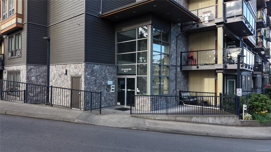 3226 Jacklin Rd Se, 1047987, BC,