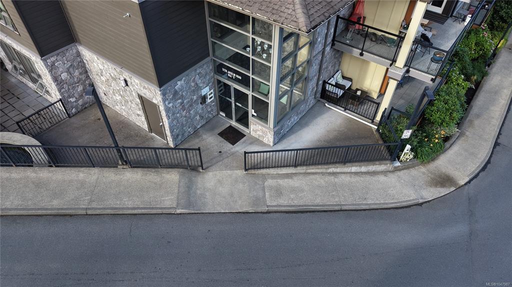 Third View of 3226 Jacklin Rd Se, Langford, BC, V9B 0J5