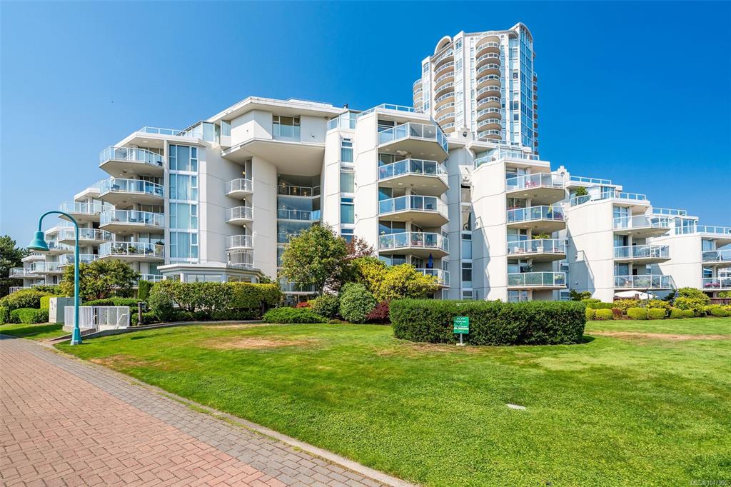 158 Promenade Dr, 1047990, BC,