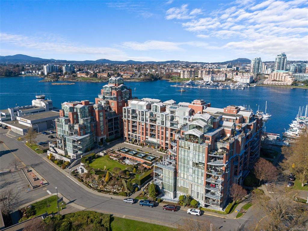 Second View of 21 Dallas Rd, Shoal Point, Victoria, BC, V8V 4Z9