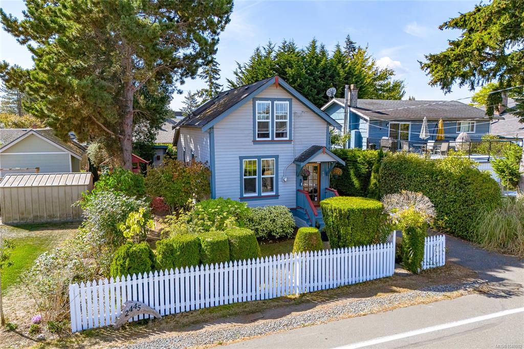 Third View of 2445 Amelia Ave, Sidney, BC, V8L 2J4