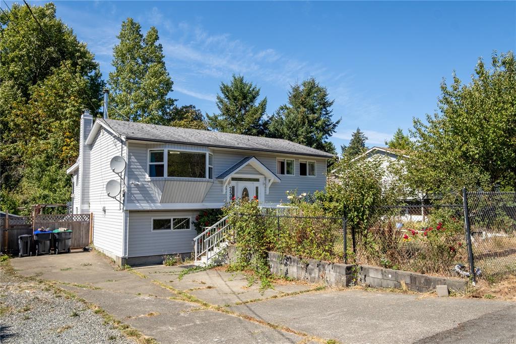 259 Denman St, 1048014, BC,