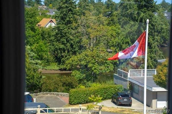 928 Mesher Pl, 1048027, BC,