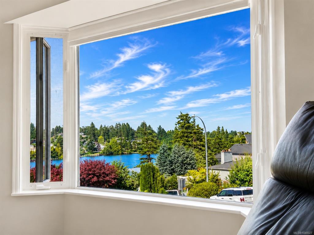 Fourth View of 928 Mesher Pl, Esquimalt, BC, V9A 6Z1