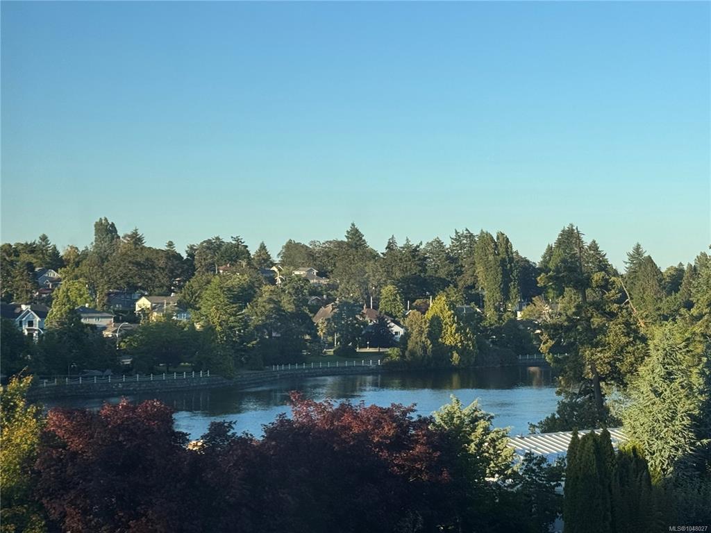 Fifth View of 928 Mesher Pl, Esquimalt, BC, V9A 6Z1