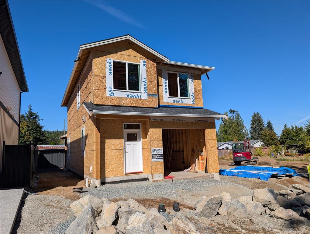 Second View of 1348 Mckinley Rd, Ladysmith, BC, V9G 1R2