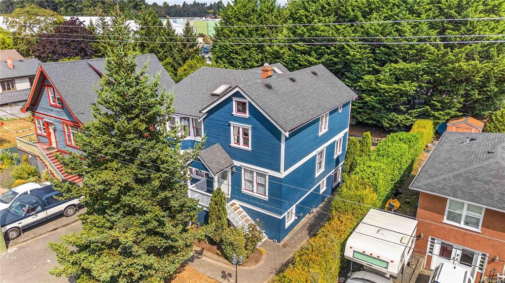362 Ker Ave, 1048055, BC,