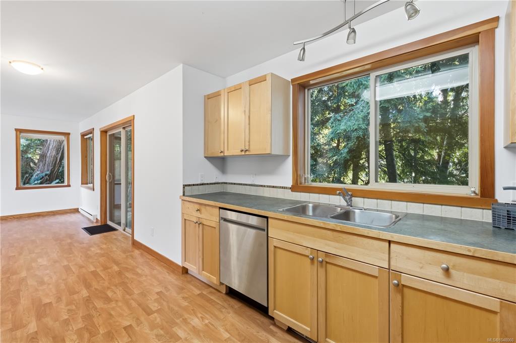 Fifth View of 1626 Holly Cres, HOLLY PARK DUPLEXES, Ucluelet, BC, V0R 3A0