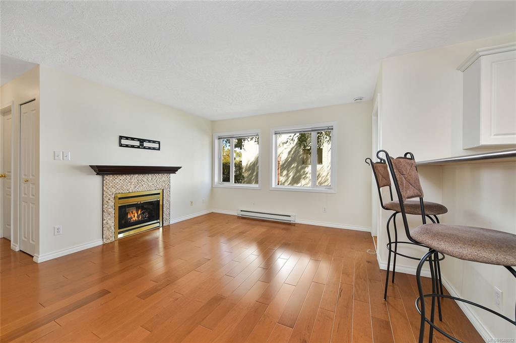 Fourth View of 1037 Richardson St, The Richardson, Victoria, BC, V8V 3C6