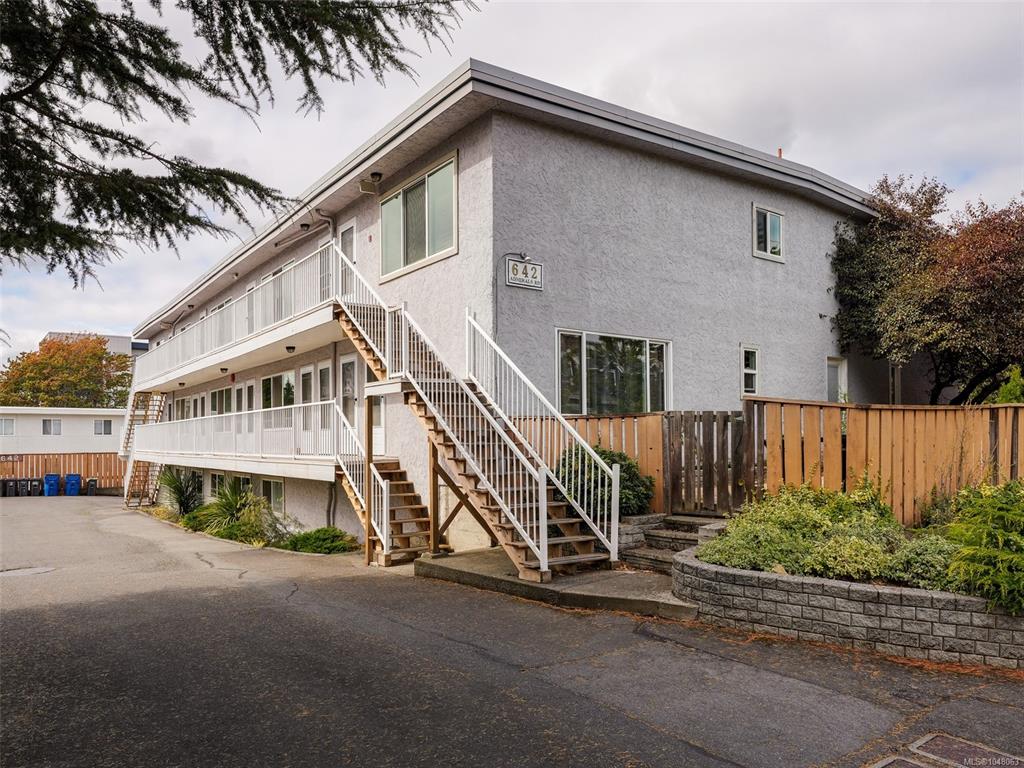 642 Admirals Rd, 1048063, BC,