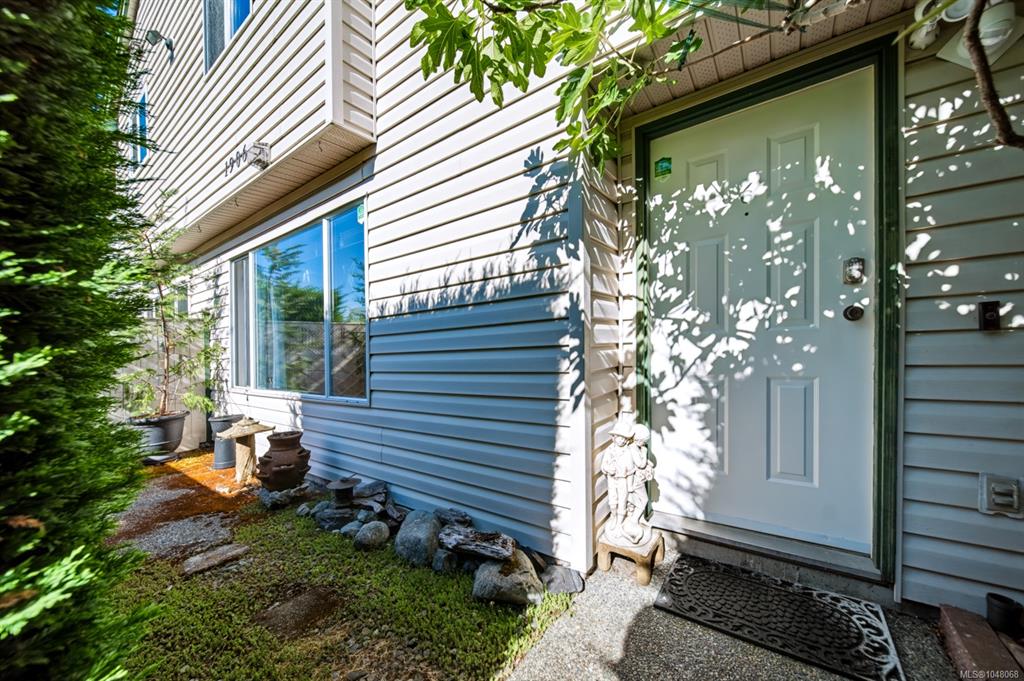 Third View of 1906 Bowen Rd, WILLOWS, Nanaimo, BC, V9S 5S6