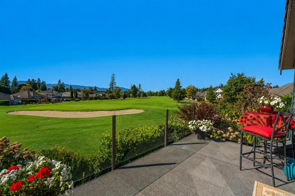 Fifth View of 3172 Royal Vista Way, Courtenay, BC, V9N 9X3