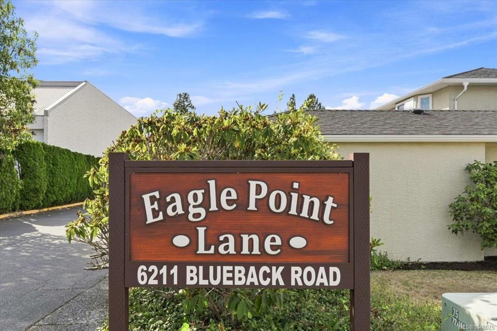 6211 Blueback Rd, 1048075, BC,