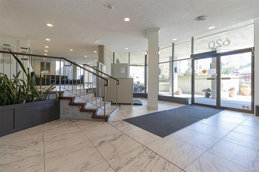 Fifth View of 620 Toronto St, Victoria, BC, V8V 1P7