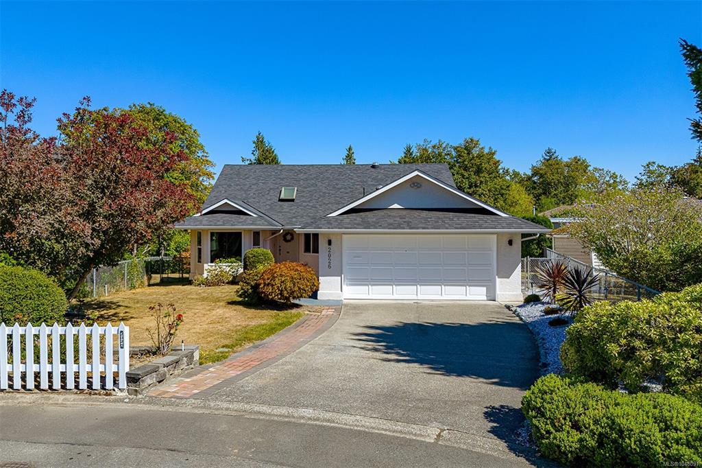 Second View of 2026 Bowcott Pl, Sidney, BC, V8L 5A1