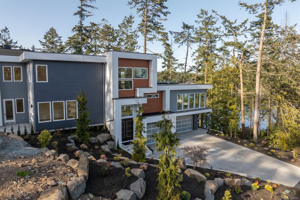 Fifth View of 2464 Tryon Rd, North Saanich, BC, V8L 5H8