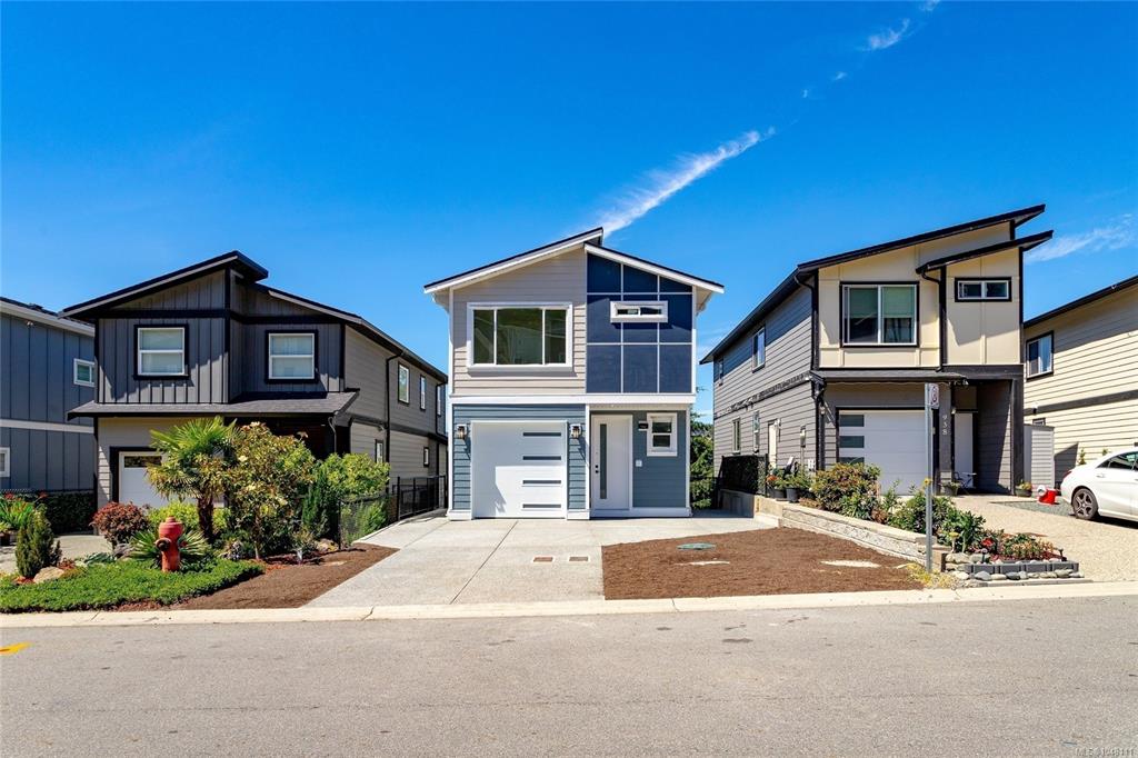 Third View of 942 Peace Keeping Cres, Langford, BC, V9C 0N6