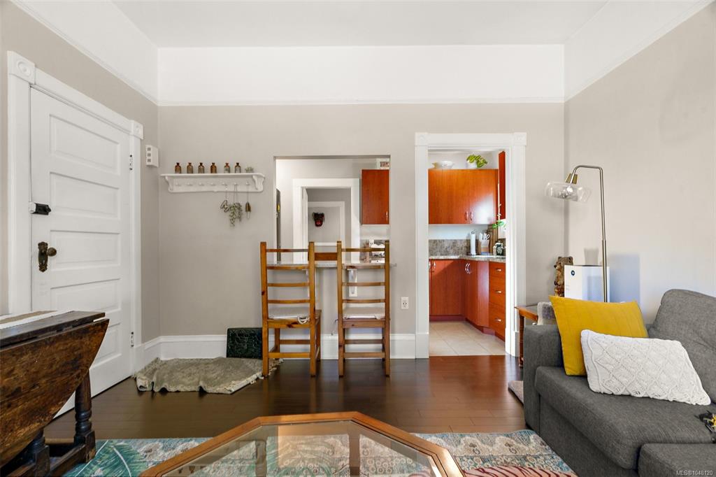 Fifth View of 1317 Pandora Ave, Victoria, BC, V8V 3R6