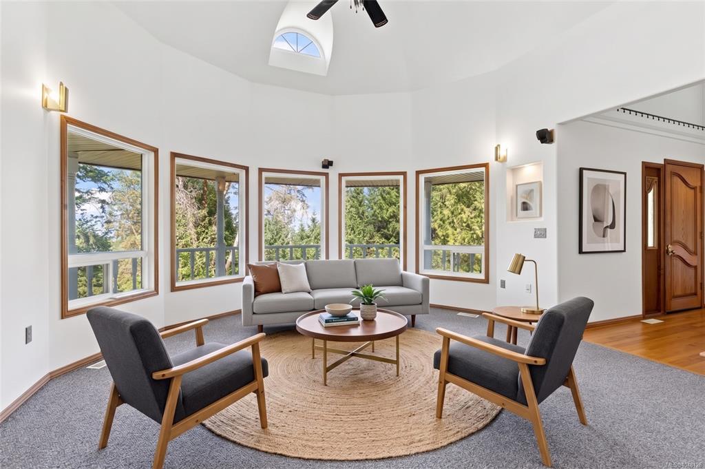 Third View of 945 Little Mountain Rd, Errington, BC, V9P 2C3