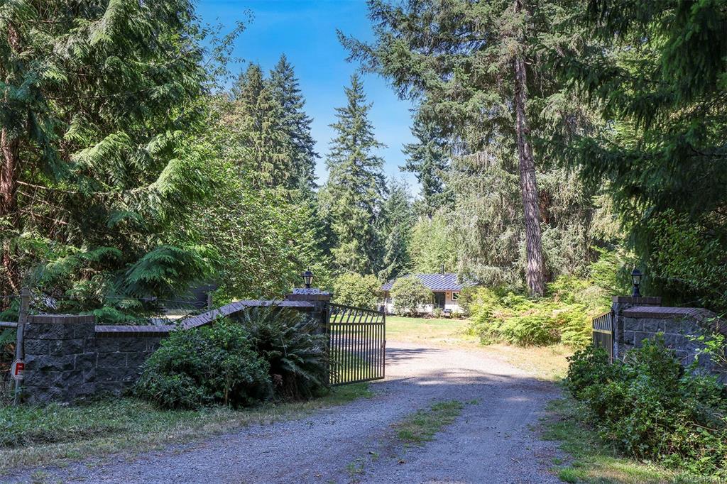 2400 Clark Rd, 1048141, BC,