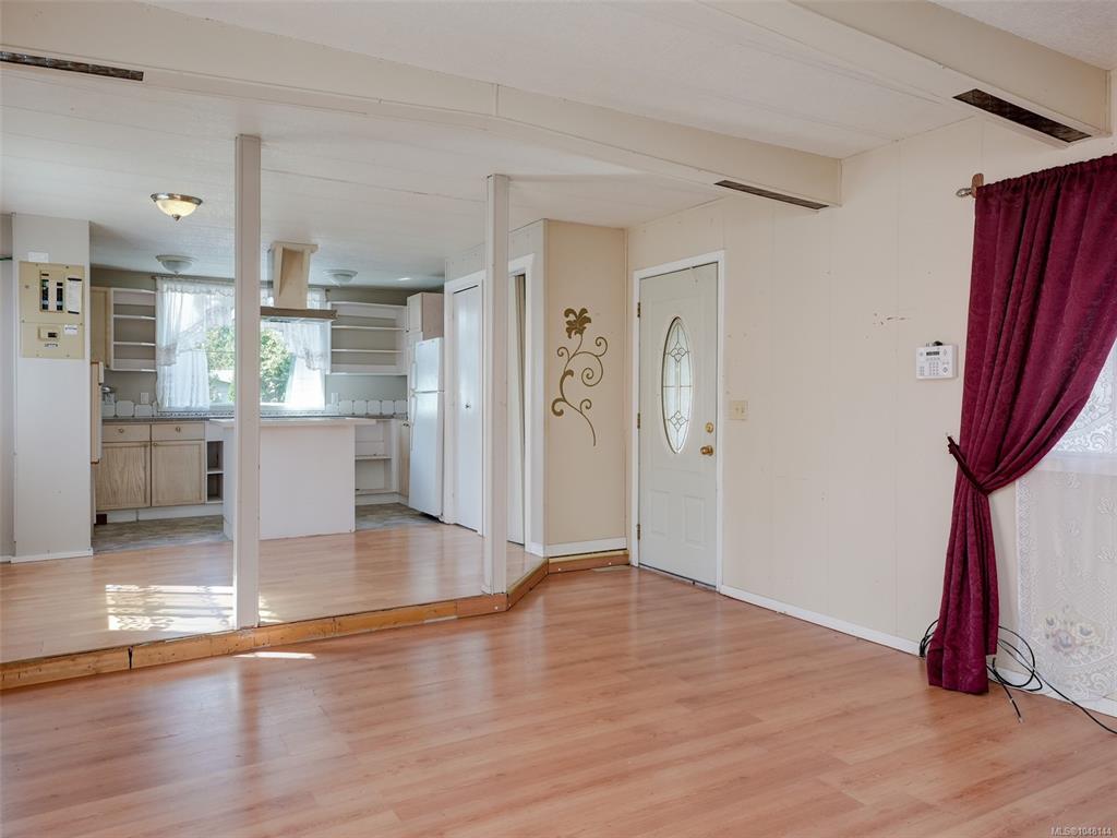 Fourth View of 2357 Sooke River Rd, Sooke, BC, V9Z 0X5
