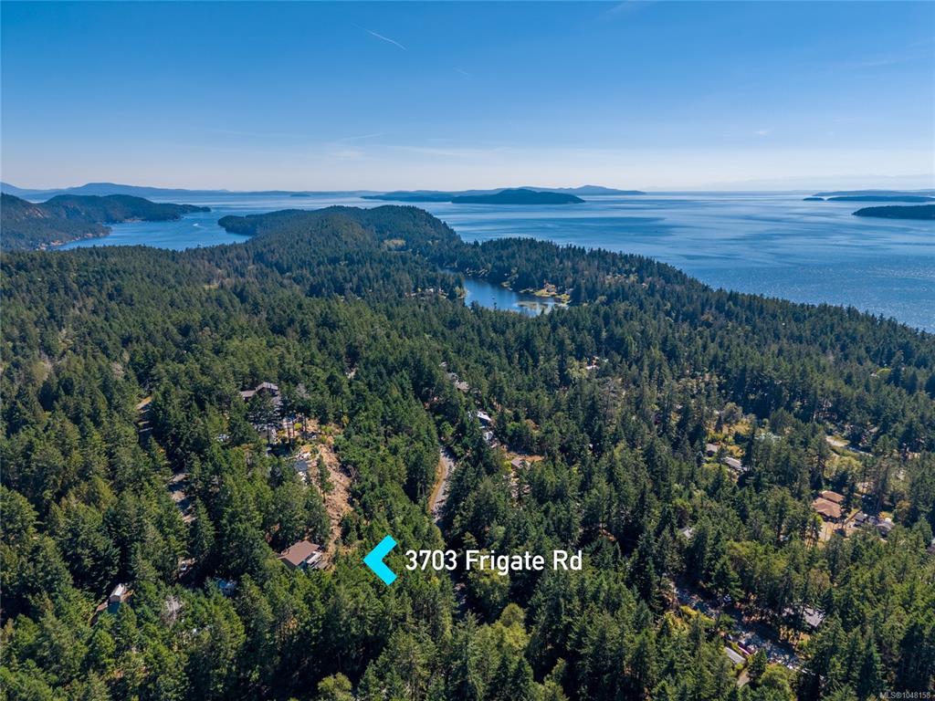 Third View of 3703 Frigate Rd, Pender Island, BC, V0N 2M2