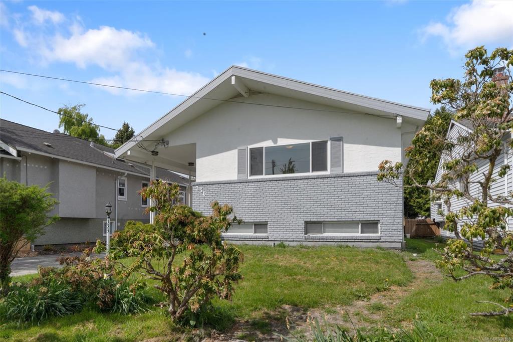 Third View of 336 Stannard Ave, Victoria, BC, V8S 3M4