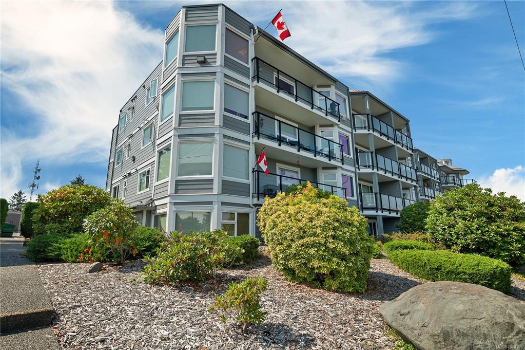 Third View of 690 Colwyn St, Lighthouse Towers, Campbell River, BC, V9W 2X1