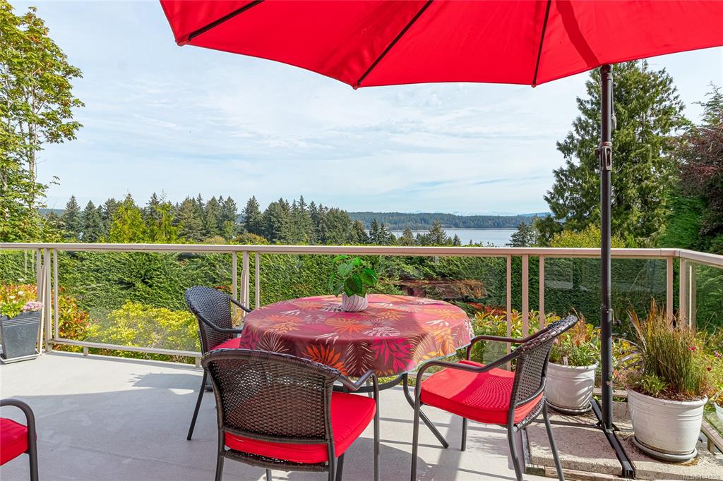 Third View of 421 A Walker Ave, Ladysmith, BC, V9G 1V2