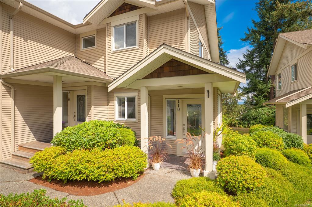 830 Varsity Way, 1048205, BC,
