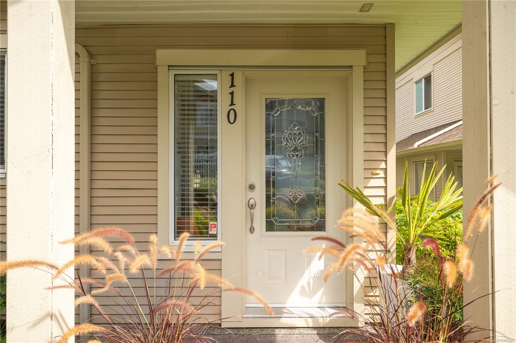 Third View of 830 Varsity Way, Nanaimo, BC, V9R 0A4