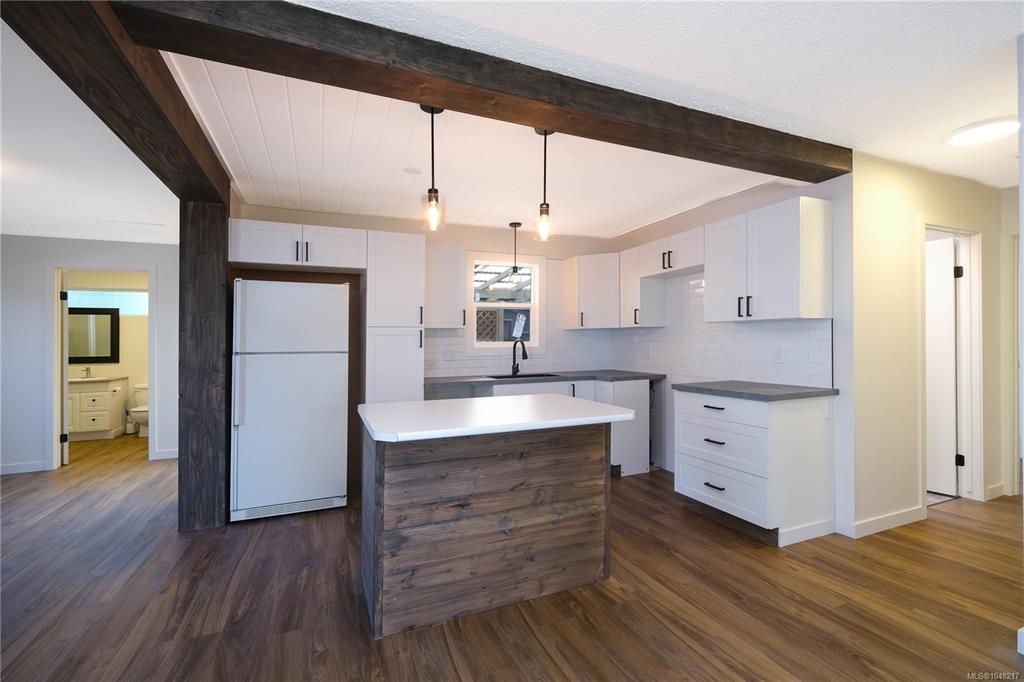Fifth View of 729 Holm Rd, Campbell River, BC, V9W 5R5