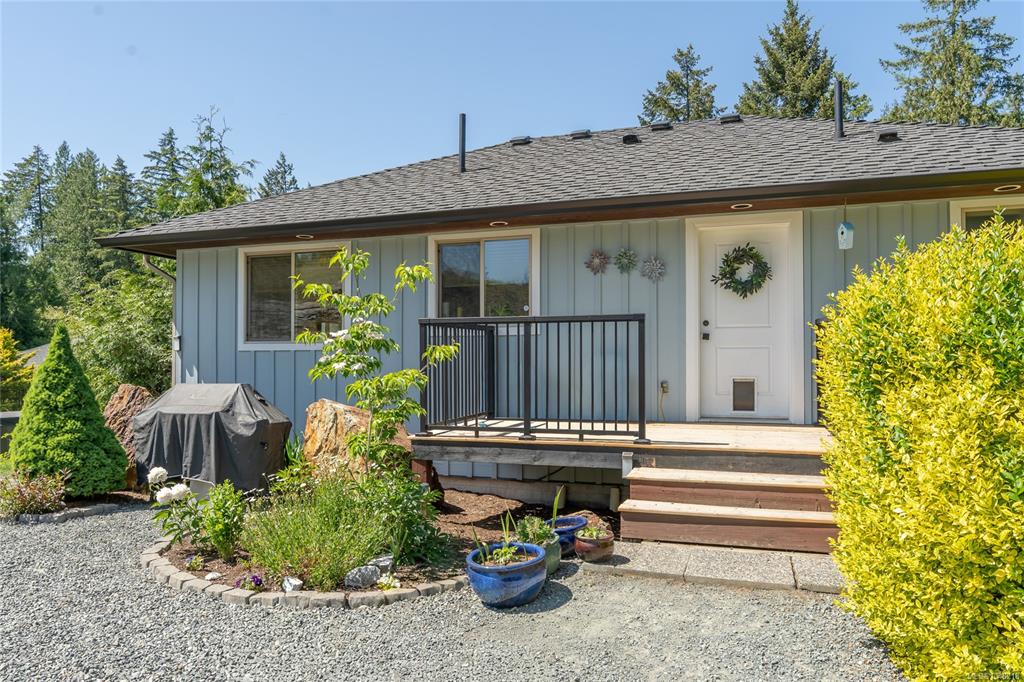 Fifth View of 7487 Relke Rd, Duncan, BC, V9L 6A7