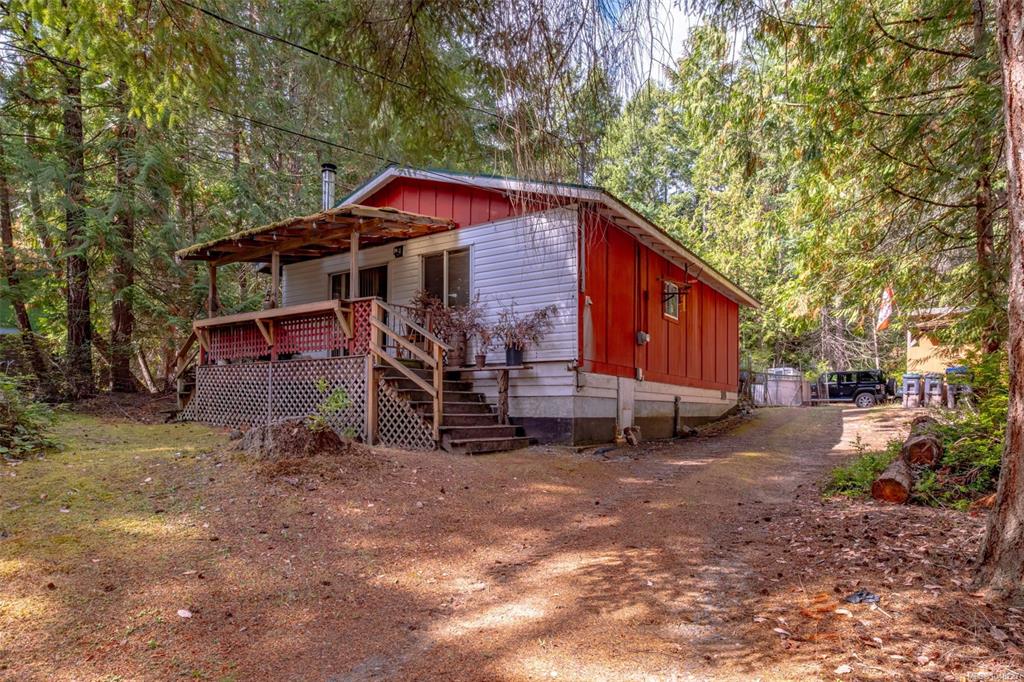 Fourth View of 925 Carmen Cres, Gabriola Island, BC, V0R 1X2