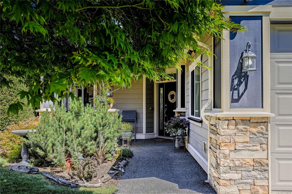 Third View of 6104 Avery Lane, MEADOW WOODS, Nanaimo, BC, V9T 6R5